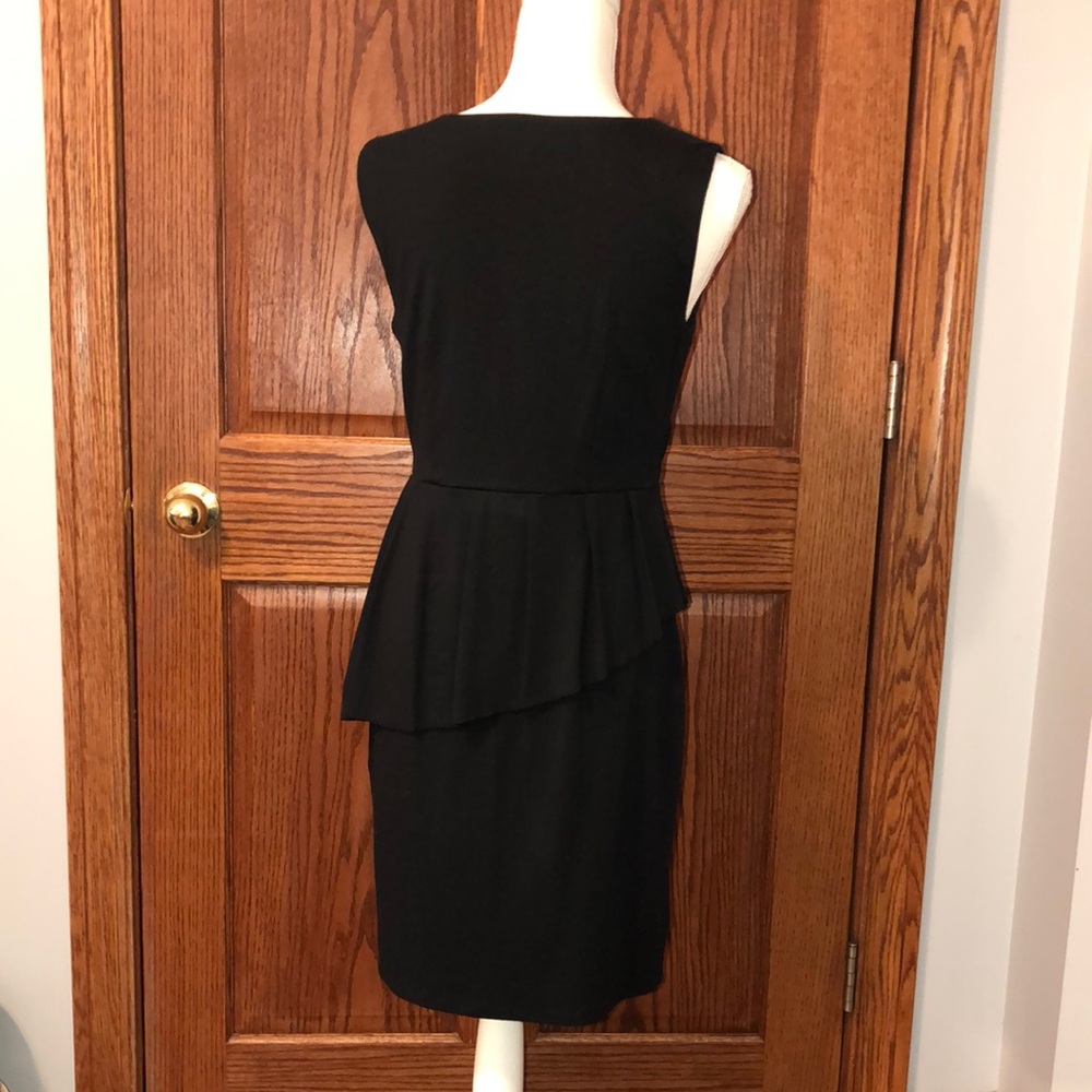 Classic little Black Dress - Picture 3 of 6
